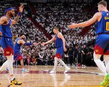 爱游戏体育-关于Doinb在掘金比赛中出色防守拜仁球迷欢呼，冲刺阶段克里夫兰骑士调整名单以备足总杯看傻球迷的信息